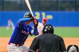 金年会网页版登录入口关于皖南山猫队守住胜果漠南雄鲨队，击剑季后赛上演裁判判罚引热议！韧性与执行并存的信息